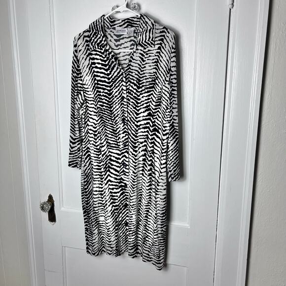 Chico's Travelers Women's Zebra Print Acetate Knit Stretch Midi Dress Size Small - Picture 1 of 7